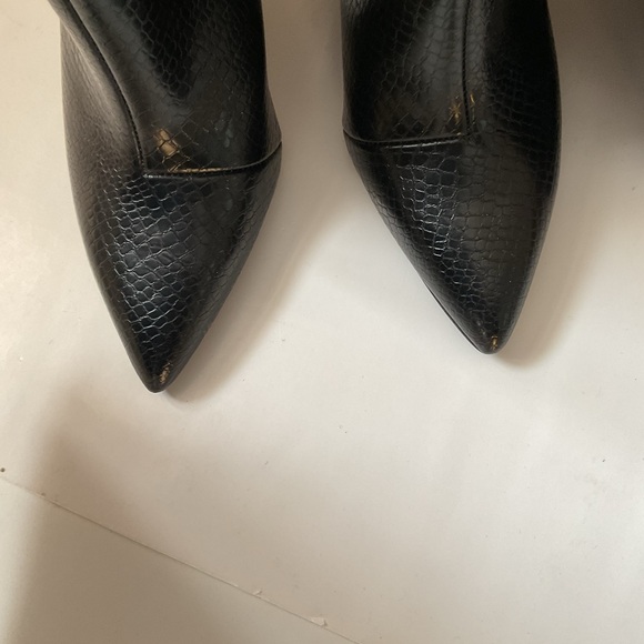 Vero Moda Ruched Heeled Boots - Picture 6 of 10